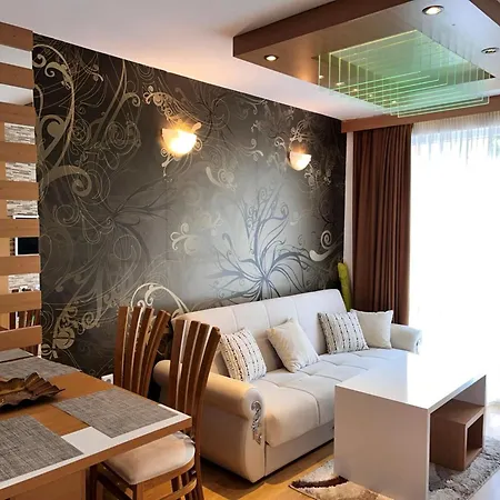 Sweet Homes 2 阳光海滩