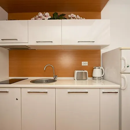 Διαμέρισμα Sweet Homes 2 *